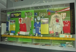 Museum of Liverpool footballobject mounts