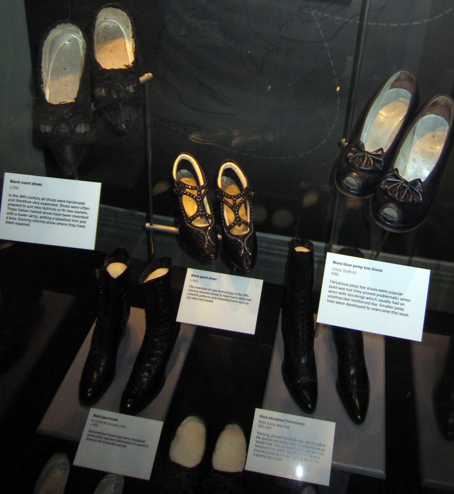 York castle Shoe object mounts