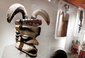 Wilberforce House Museum mask object mount