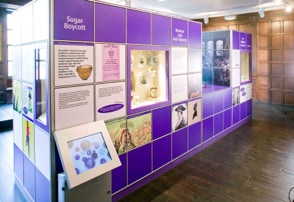 Wilberforce house museum plate object mount